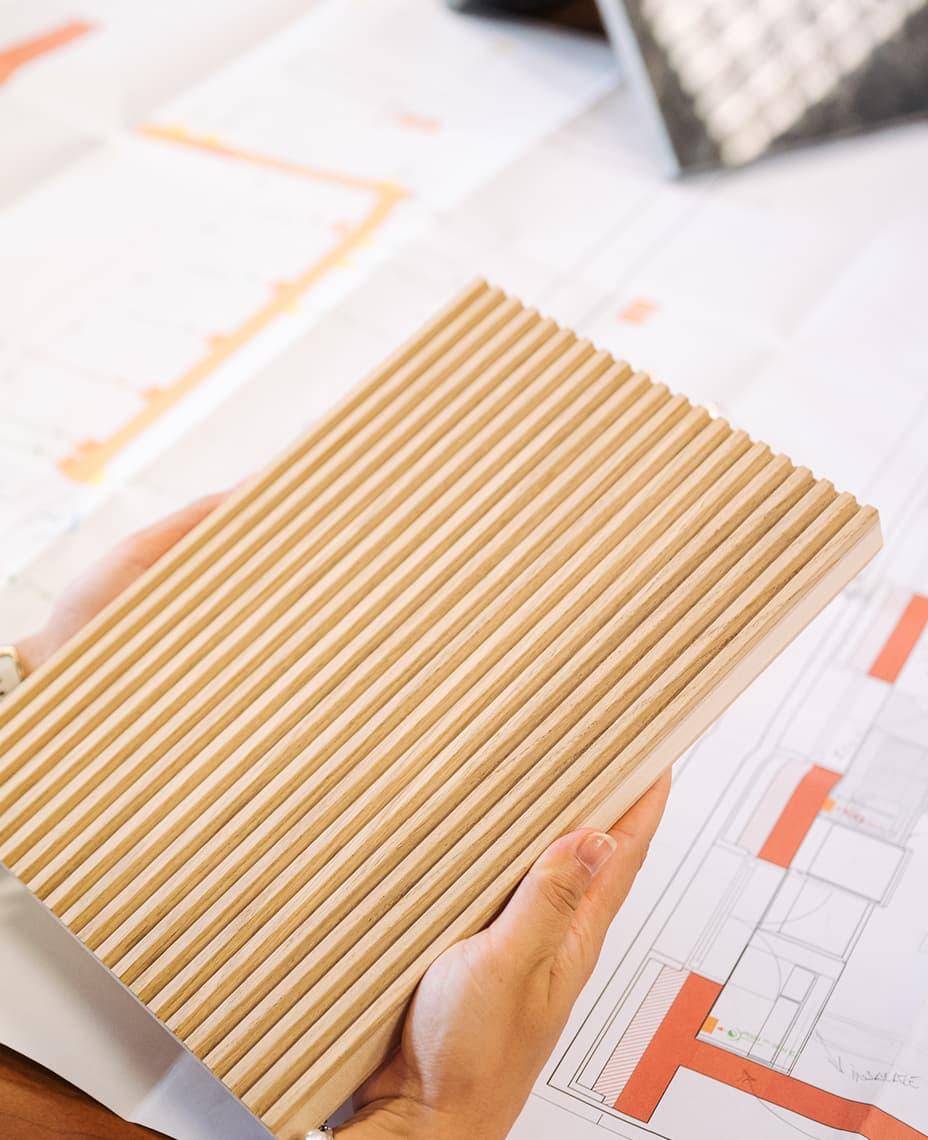 Dettaglio di arredamento su misura Coletti per locali commerciali