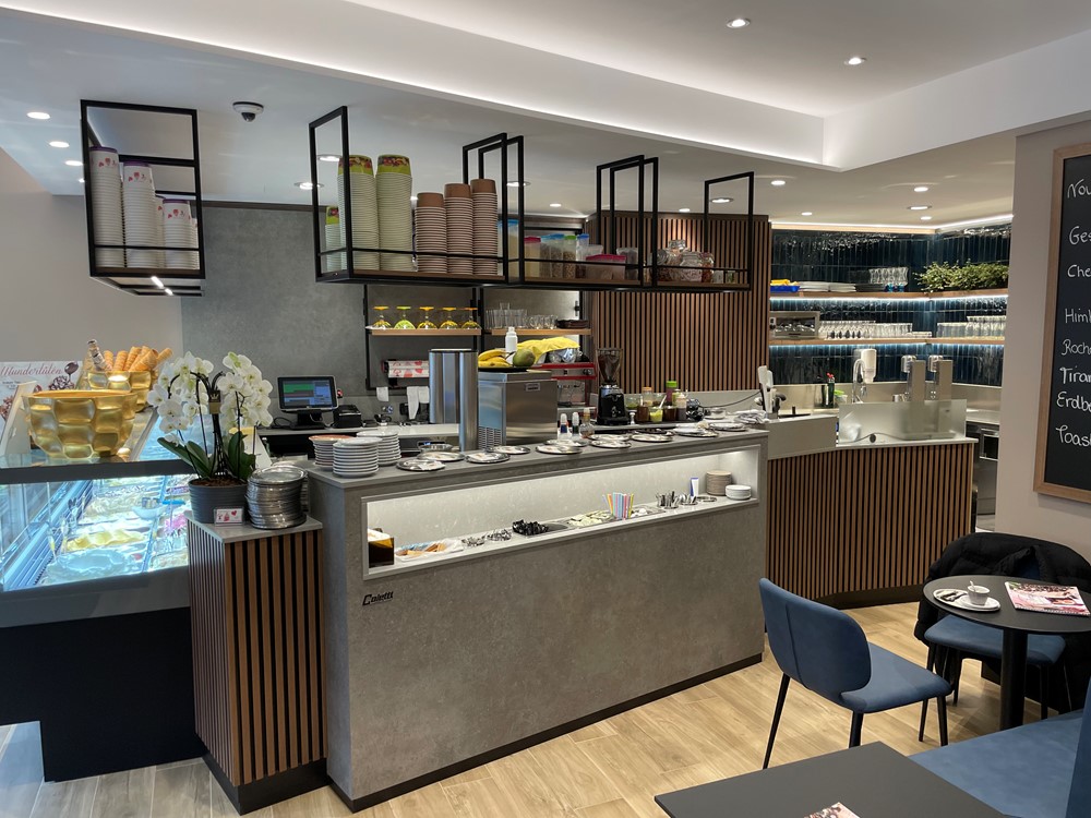 Bespoke ice-cream parlour furnishings Eiscafe Fantasia