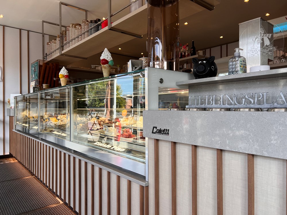 Projects Eiscafé Pino