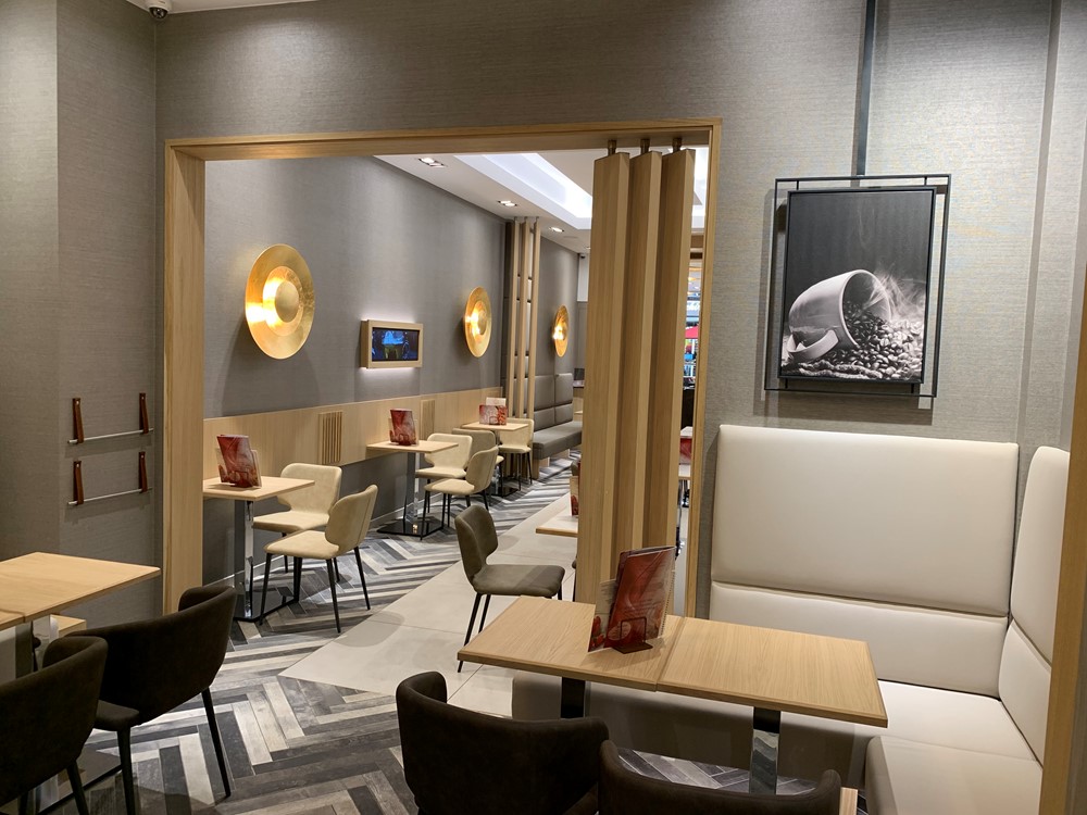 Bespoke ice-cream parlour furnishings Eiscafé Casal