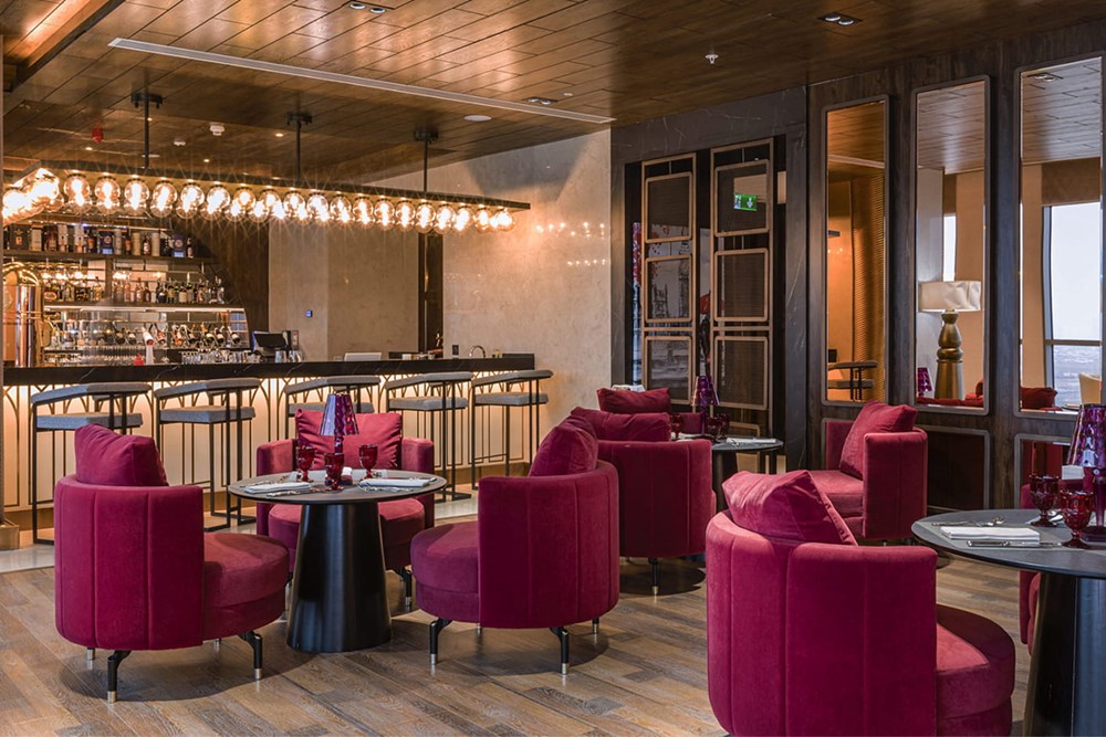 Personalised, functional solutions that express an identity through the space and its elements. Contract furnishings